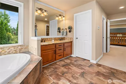 23889 Fairfax Street, Black Diamond, WA 98010 - Photo 23