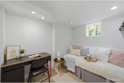 12015 Exeter Avenue NE, Seattle, WA 98125 - Photo 25