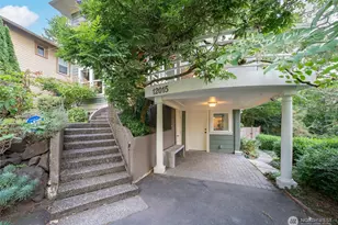 12015 Exeter Ave NE, Seattle, WA 98125 - Photo 3
