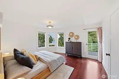 12015 Exeter Avenue NE, Seattle, WA 98125 - Photo 15