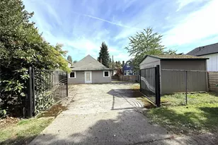 919 Martin Luther King Jr Way, Seattle, WA 98122 - Photo 13