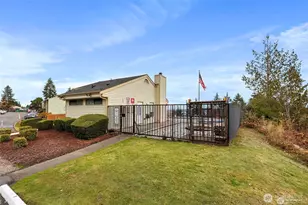 1700 W Sunn Fjord Ln, Bremerton, WA 98312 - Photo 27