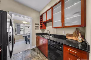 255 W Bakerview Rd, Bellingham, WA 98226 - Photo 15