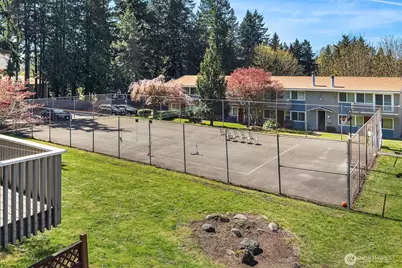 9623 248th Street #B12, Kent, WA 98030 - Photo 17