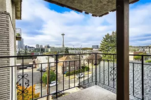 610 Aloha St, Seattle, WA 98109 - Photo 27