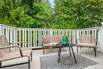 22652 NE Alder Crest Lane, Redmond, WA 98053 - Photo 5