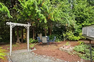 24849 13th Ave S, Des Moines, WA 98198 - Photo 29