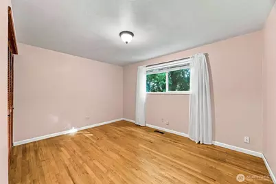 1805 204th Place SW, Lynnwood, WA 98036 - Photo 9