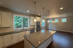 24743 SE 17th Pl, Sammamish, WA 98075 - Photo 7