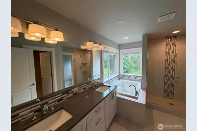24743 SE 17th Place, Sammamish, WA 98075 - Photo 13