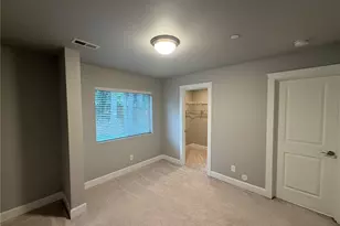 24743 SE 17th Pl, Sammamish, WA 98075 - Photo 11