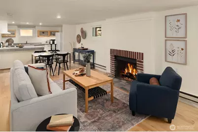 8015 42nd Avenue NE, Seattle, WA 98115 - Photo 19