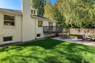 8015 42nd Ave NE, Seattle, WA 98115 - Photo 29