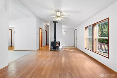 261 E Pinedirosa Road, Union, WA 98592 - Photo 3