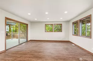 816 Si Town Rd, Castle Rock, WA 98611 - Photo 11