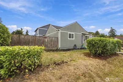 2004 E 34th Street, Tacoma, WA 98404 - Photo 19