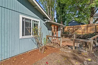 16424 126th Place SE, Renton, WA 98058 - Photo 27