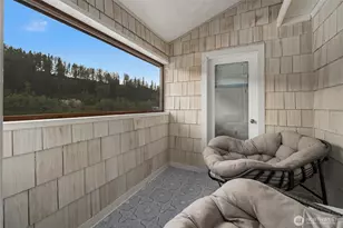 39522 Ski Park Rd E, Eatonville, WA 98328 - Photo 21