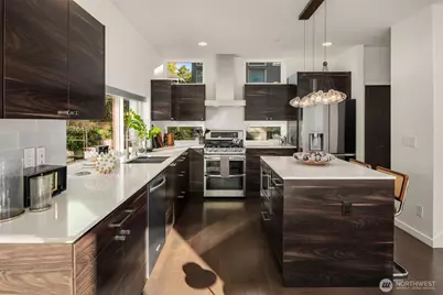 1140 10th Avenue E #B, Seattle, WA 98102 - Photo 9