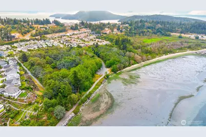 4909 Edwards Way, Anacortes, WA 98221 - Photo 5