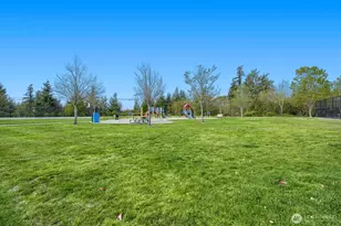 1905 24th Ave NE, Issaquah, WA 98029 - Photo 31