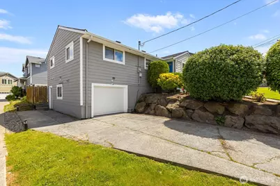 10038 59th Avenue, Seattle, WA 98178 - Photo 3