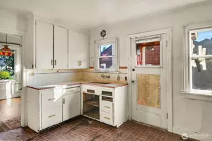 7739 13th Ave NW, Seattle, WA 98117 - Photo 7
