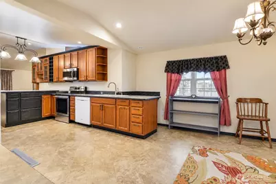 3818 Thayer Road NE, Moses Lake, WA 98837 - Photo 9