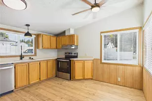 322 N Kentucky Ave, East Wenatchee, WA 98802 - Photo 7