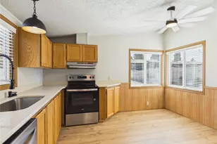 322 N Kentucky Ave, East Wenatchee, WA 98802 - Photo 9