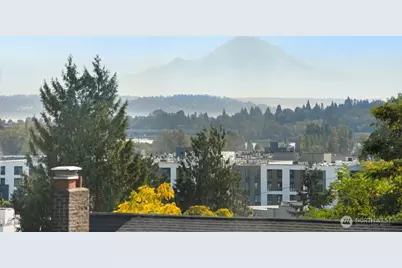 2112 NE 55th Street, Seattle, WA 98105 - Photo 23