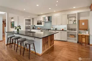 2020 42nd E, Seattle, WA 98112 - Photo 9