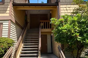 709 143rd Ave NE, Bellevue, WA 98007 - Photo 17