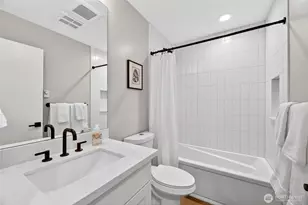 6320 41st Ave SW, Seattle, WA 98136 - Photo 17
