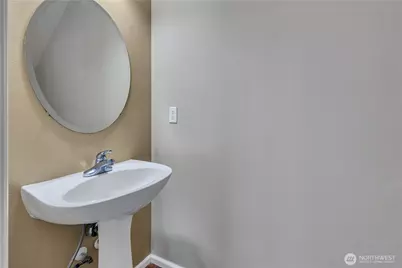 3211 Destination Avenue E, Fife, WA 98424 - Photo 17
