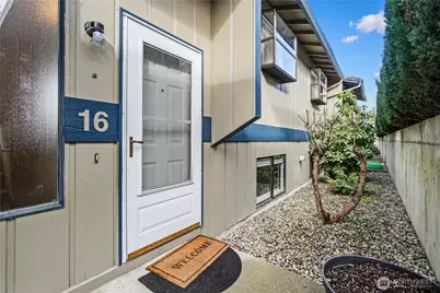 110 19th Avenue SE #16, Puyallup, WA 98372 - Photo 1