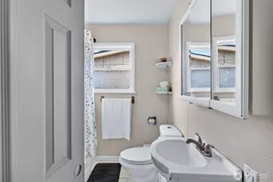 4086 Tokay Ave, Malaga, WA 98828 - Photo 13