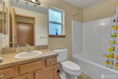 12225 50th Avenue S, Tukwila, WA 98178 - Photo 17