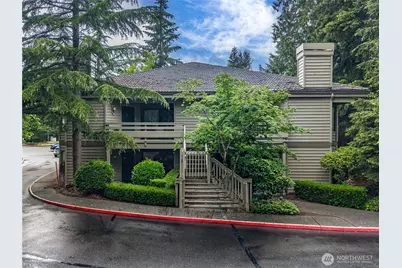 1300 Bellevue Way NE #2, Bellevue, WA 98004 - Photo 1