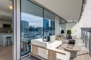 2014 Fairview Ave, Seattle, WA 98121 - Photo 9