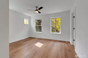 34710 SE Kinsey St, Snoqualmie, WA 98065 - Photo 13