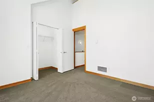 4331 9th Ave NE, Seattle, WA 98105 - Photo 11