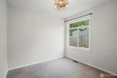 11208 42nd Avenue SE, Everett, WA 98208 - Photo 9