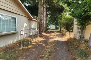 273 W Bartlett, Lynden, WA 98264 - Photo 3