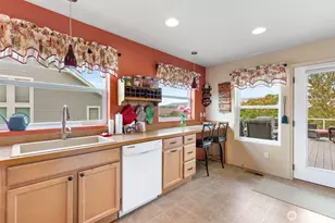 3037 Riviera Blvd, Malaga, WA 98828 - Photo 13