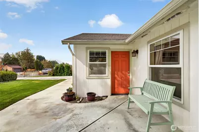 3037 Riviera Boulevard, Malaga, WA 98828 - Photo 27