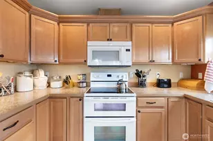 3037 Riviera Blvd, Malaga, WA 98828 - Photo 11