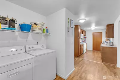 11905 Park Avenue S, Tacoma, WA 98444 - Photo 15