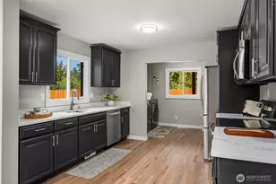 22800 Upper Dorre Don Way SE, Maple Valley, WA 98038 - Photo 13