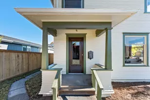 2305 Harrison Ave, Everett, WA 98201 - Photo 3